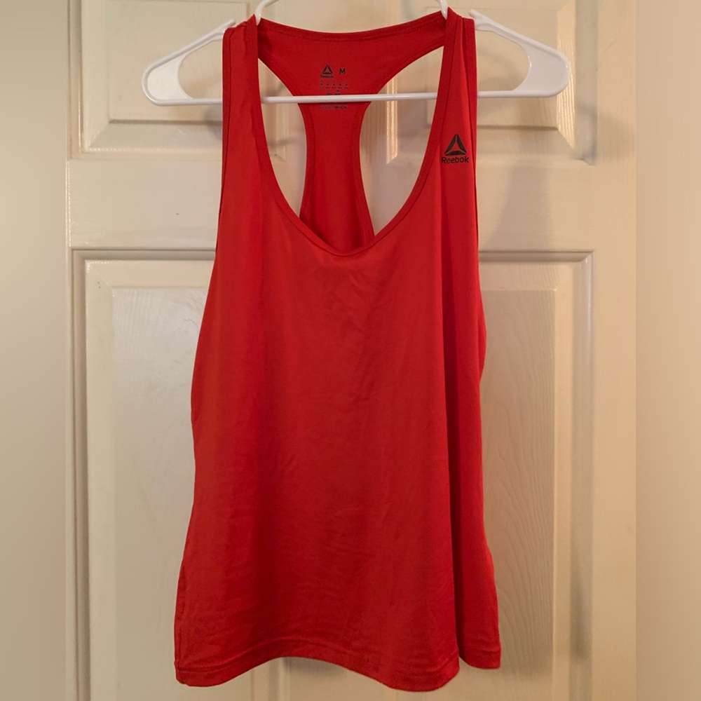 Medium Red Les Mills Reebok workout tank